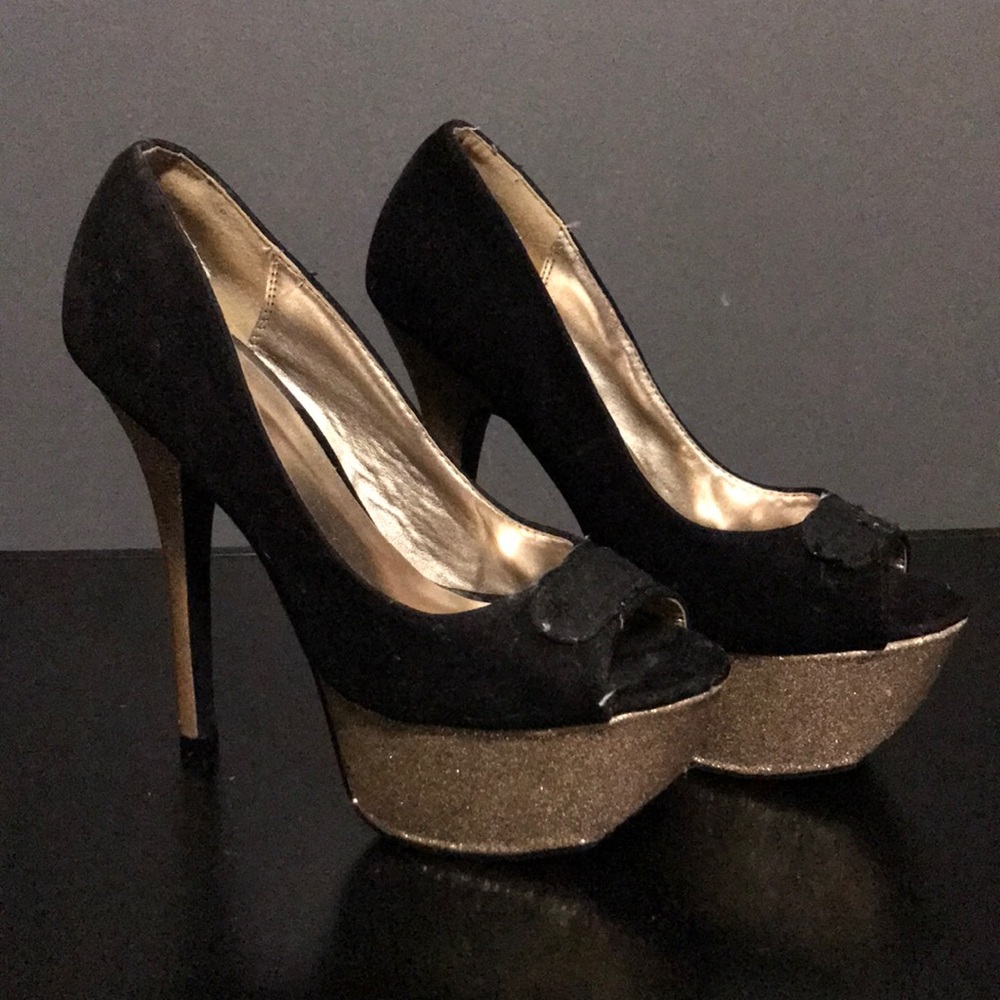 Black & Gold Charlotte Russe heels.